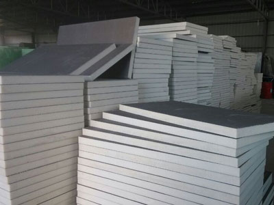 硬泡聚氨酯复合板定制有什么优点?